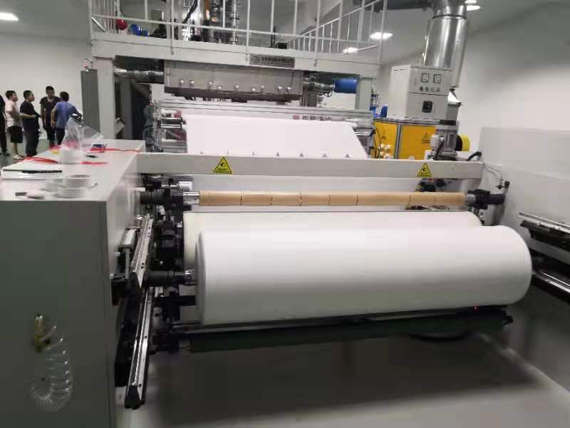 ���粼������